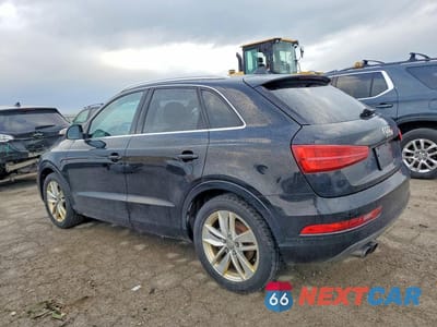 Drugie zdjęcie samochodu z przodu: 2016 AUDI Q3 PREMIUM PLUS VIN:WA1EFCFS6GR013012 - miniatura