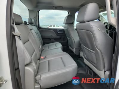 Zdjęcie 10 z 12 samochodu: 2015 CHEVROLET SILVERADO K2500 HEAVY DUTY VIN:1GC1KUEG5FF622126 - miniatura