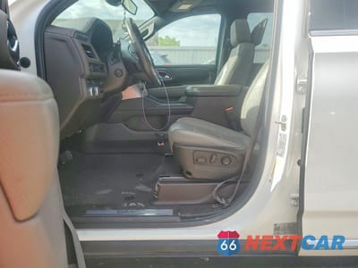Zdjęcie 7 z 13 samochodu: 2021 GMC YUKON SLT VIN:1GKS2BKD7MR138753 - miniatura