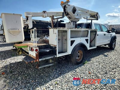 Trzecie zdjęcie samochodu z tyłu: 2017 FORD F-550 SUPER DUTY - DUAL REAR WHEEL VIN:1FD0W5HT0HEB92525 - miniatura