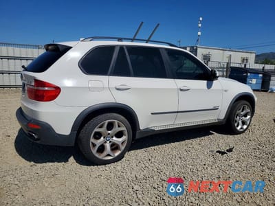 Trzecie zdjęcie samochodu z tyłu: 2009 BMW X5 XDRIVE48I VIN:5UXFE83599L170675 - miniatura