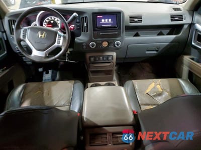 Zdjęcie 8 z 13 samochodu: 2006 HONDA RIDGELINE RTL VIN:2HJYK16536H549018 - miniatura