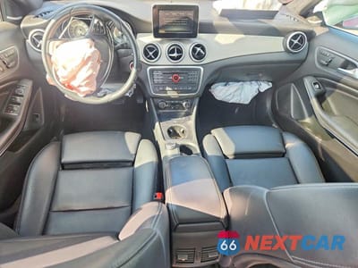 Zdjęcie 8 z 14 samochodu: 2017 MERCEDES-BENZ GLA 250 VIN:WDCTG4EB2HJ331897 - miniatura