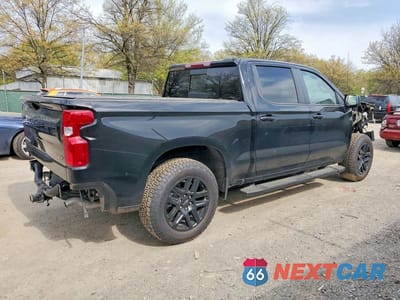 Trzecie zdjęcie samochodu z tyłu: 2026 CHEVROLET SILVERADO K1500 RST VIN:2GCUKEED9T1140724 - miniatura