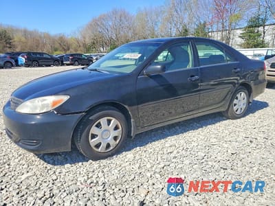 2004 TOYOTA CAMRY 4T1BE32KX3U152631 - główne zdjęcie licytacji z USA - miniatura