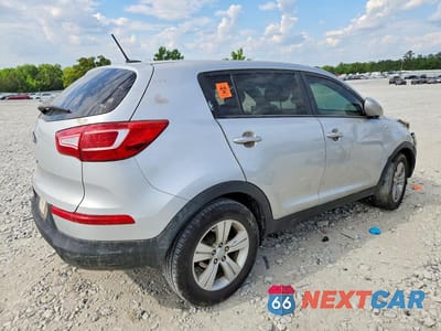 Trzecie zdjęcie samochodu z tyłu: 2013 KIA SPORTAGE LX VIN:KNDPBCA27D7394636 - miniatura