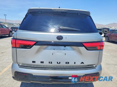 Zdjęcie 6 z 14 samochodu: 2025 TOYOTA SEQUOIA LIMITED VIN:7SVAAABA3SX048427 - miniatura