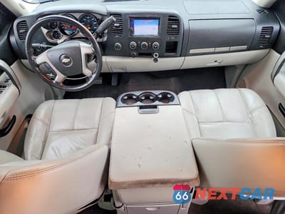 Zdjęcie 8 z 12 samochodu: 2008 CHEV SILVERADO K1500 VIN:2GCEK19J781317579 - miniatura