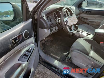Zdjęcie 8 z 12 samochodu: 2014 TOYOTA TACOMA V6 VIN:5TFLU4EN0EX089645 - miniatura
