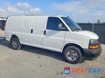 Czwarte zdjęcie samochodu z boku: 2018 GMC SAVANA 2500 UTILITY / SERVICE VAN VIN:1GTW7AFP0J1311472 - miniatura