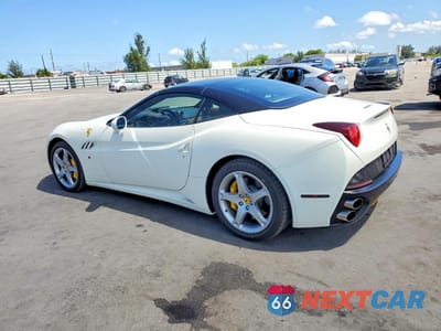 Drugie zdjęcie samochodu z przodu: 2011 FERRARI CALIFORNIA VIN:ZFF65LJA3B0178624 - miniatura