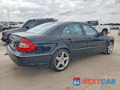 Trzecie zdjęcie samochodu z tyłu: 2009 MERCEDES-BENZ E 350 VIN:WDBUF56X79B383629 - miniatura