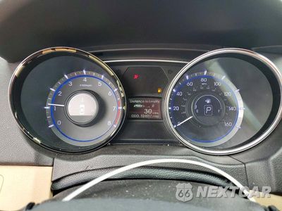Zdjęcie 9 z 13 samochodu: 2013 HYUNDAI SONATA GLS VIN:5NPEB4AC7DH737656 - miniatura