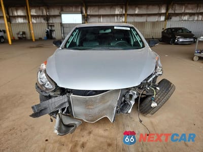 Piąte zdjęcie samochodu w środku: 2011 HYUNDAI ELANTRA LIMITED VIN:KMHDH4AE8BU157925 - miniatura