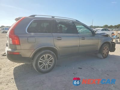 Trzecie zdjęcie samochodu z tyłu: 2010 VOLVO XC90 3.2 VIN:YV4982CY5A1564569 - miniatura