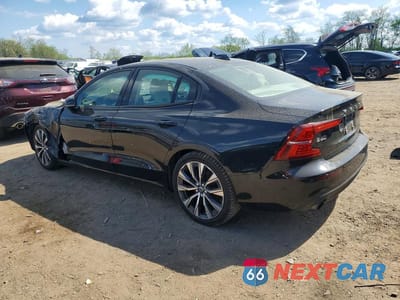 Drugie zdjęcie samochodu z przodu: 2019 VOLVO S60 T5 MOMENTUM VIN:7JR102FK4KG001723 - miniatura