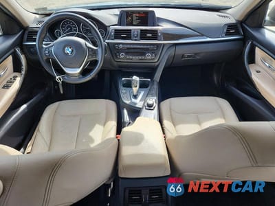Zdjęcie 8 z 12 samochodu: 2015 BMW 328 I SULEV VIN:WBA3C1C55FK121943 - miniatura