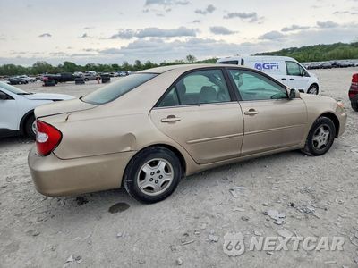 Trzecie zdjęcie samochodu z tyłu: 2002 TOYOTA CAMRY LE VIN:4T1BE32K72U016293 - miniatura
