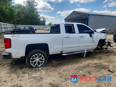 Trzecie zdjęcie samochodu z tyłu: 2017 CHEVROLET SILVERADO K1500 LTZ VIN:1GCVKSEC8HZ380064 - miniatura