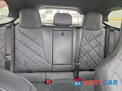 Zdjęcie 10 z 14 samochodu: 2025 BMW IX M60 VIN:WB533CF00SCT39190 - miniatura