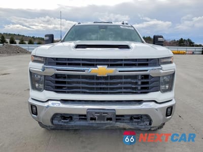 Piąte zdjęcie samochodu w środku: 2025 CHEVROLET SILVERADO K2500 HEAVY DUTY LT VIN:1GC4KNE77SF206737 - miniatura