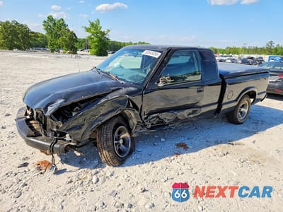 2002 CHEVROLET S TRUCK S10 1GCCS19W928174643 - główne zdjęcie licytacji z USA - miniatura