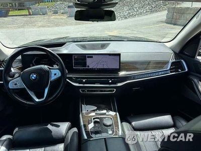 Zdjęcie 6 z 10 samochodu: 2025 BMW X7 XDRIVE40I VIN:5UX23EM04S9Y27987 - miniatura