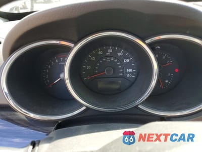 Zdjęcie 9 z 13 samochodu: 2012 KIA SORENTO LX VIN:5XYKT3A68CG299997 - miniatura