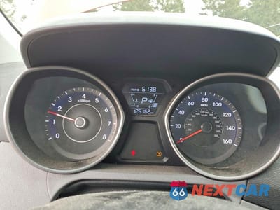 Zdjęcie 9 z 13 samochodu: 2015 HYUNDAI ELANTRA LIMITED VIN:5NPDH4AE1FH625577 - miniatura