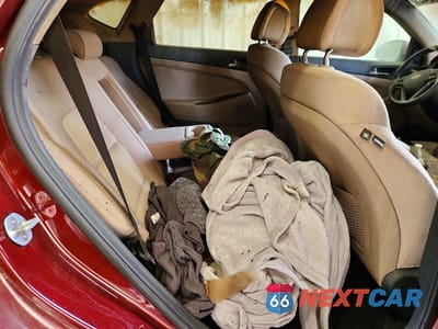 Zdjęcie 11 z 13 samochodu: 2016 HYUNDAI TUCSON SPORT VIN:KM8J33A27GU105310 - miniatura
