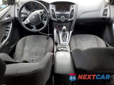 Zdjęcie 8 z 12 samochodu: 2012 FORD FOCUS TITANIUM VIN:1FAHP3N22CL309097 - miniatura