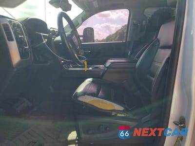 Zdjęcie 7 z 12 samochodu: 2015 GMC SIERRA K2500 DENALI VIN:1GT120E87FF152229 - miniatura