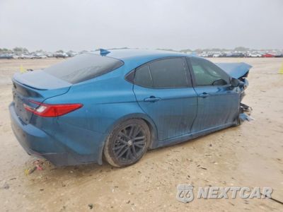 Trzecie zdjęcie samochodu z tyłu: 2026 TOYOTA CAMRY SE VIN:4T1DAACK1TU214263 - miniatura