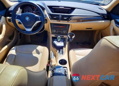 Zdjęcie 8 z 12 samochodu: 2014 BMW X1 XDRIVE28I VIN:WBAVL1C5XEVY11502 - miniatura