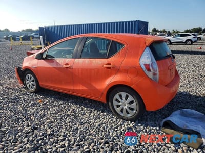 Drugie zdjęcie samochodu z przodu: 2014 TOYOTA PRIUS C TWO VIN:JTDKDTB3XE1082312 - miniatura