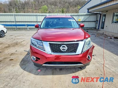 Piąte zdjęcie samochodu w środku: 2015 NISSAN PATHFINDER SV VIN:5N1AR2MM4FC622977 - miniatura