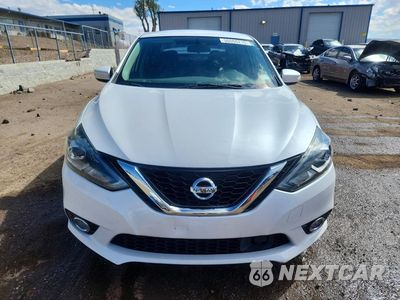Piąte zdjęcie samochodu w środku: 2019 NISSAN SENTRA SR VIN:3N1AB7AP4KY334367 - miniatura