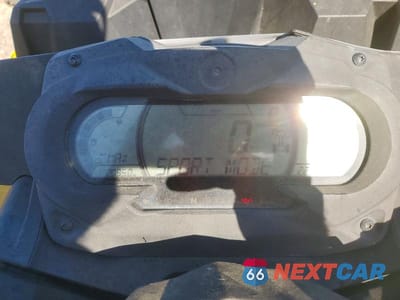 Zdjęcie 8 z 10 samochodu: 2021 CAN-AM OUTLANDER X MR 1000R ATV VIN:3JBLWAX47MJ001292 - miniatura