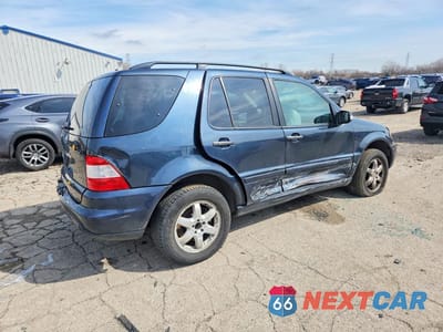 Trzecie zdjęcie samochodu z tyłu: 2003 MERCEDES-BENZ ML 500 VIN:4JGAB75E13A377300 - miniatura