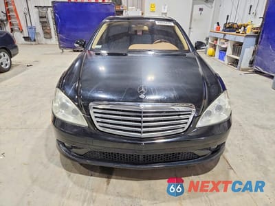 Piąte zdjęcie samochodu w środku: 2007 MERCEDES-BENZ S 550 VIN:WDDNG71X07A089424 - miniatura