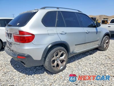 Trzecie zdjęcie samochodu z tyłu: 2007 BMW X5 4.8I VIN:5UXFE83547LZ39371 - miniatura