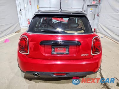 Zdjęcie 6 z 12 samochodu: 2021 MINI COOPER VIN:WMWXR3C0XM2N50816 - miniatura
