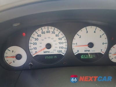 Zdjęcie 9 z 13 samochodu: 2005 DODGE GRAND CARAVAN SXT VIN:2D4GP44L25R345410 - miniatura