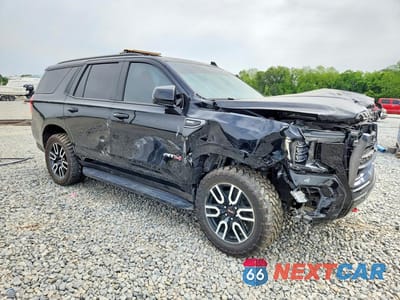 Czwarte zdjęcie samochodu z boku: 2024 GMC YUKON AT4 VIN:1GKS2CKL7RR366725 - miniatura
