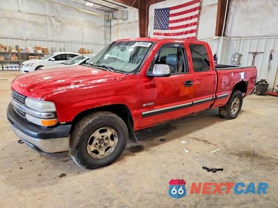 2002 CHEVROLET SILVERADO K1500 2GCEK19T521300823 - główne zdjęcie licytacji z USA - miniatura
