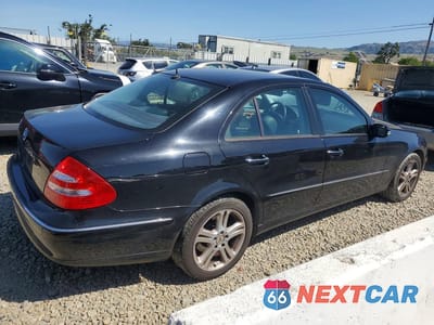 Trzecie zdjęcie samochodu z tyłu: 2006 MERCEDES-BENZ E 350 VIN:WDBUF56J26A960502 - miniatura