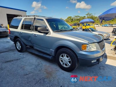 Czwarte zdjęcie samochodu z boku: 2006 FORD EXPEDITION XLT VIN:1FMFU16526LA37397 - miniatura
