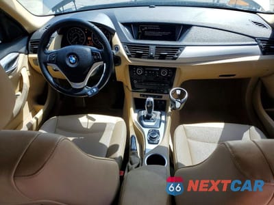 Zdjęcie 8 z 12 samochodu: 2015 BMW X1 SDRIVE28I VIN:WBAVM1C51FV314918 - miniatura