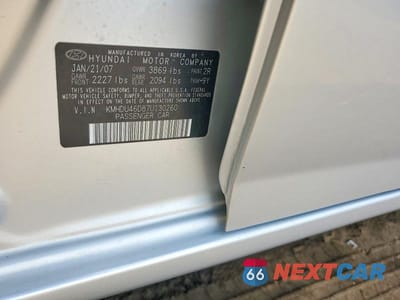Zdjęcie 12 z 12 samochodu: 2007 HYUNDAI ELANTRA GLS VIN:KMHDU46D87U130260 - miniatura