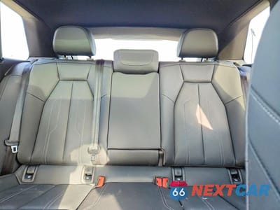Zdjęcie 10 z 13 samochodu: 2025 AUDI Q4 E-TRON PRESTIGE VIN:WA1MUBFZXSP059536 - miniatura